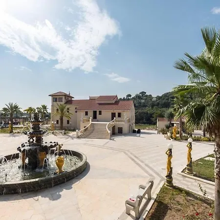 Guest house Bastide Saint Louis/ 8 Chambres Antibes