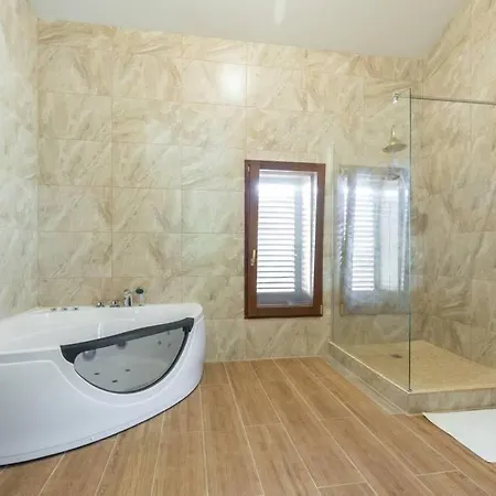 Bastide Saint Louis/ 8 Chambres Guest house Antibes