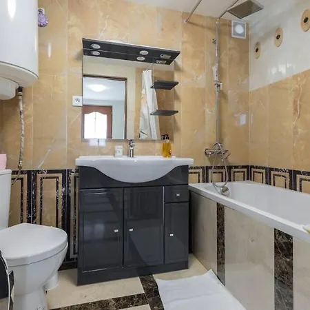 Bastide Saint Louis/ 8 Chambres Guest house